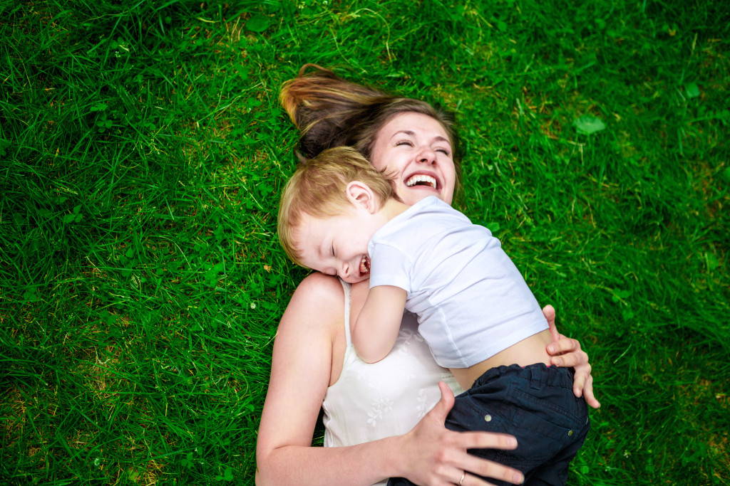 MotherAndSonLove 1024x683