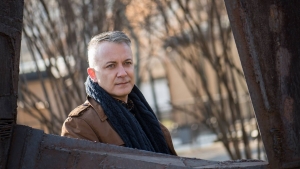 Стената